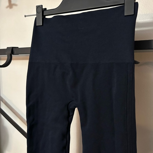 spanx leggings - Picture 2 of 4